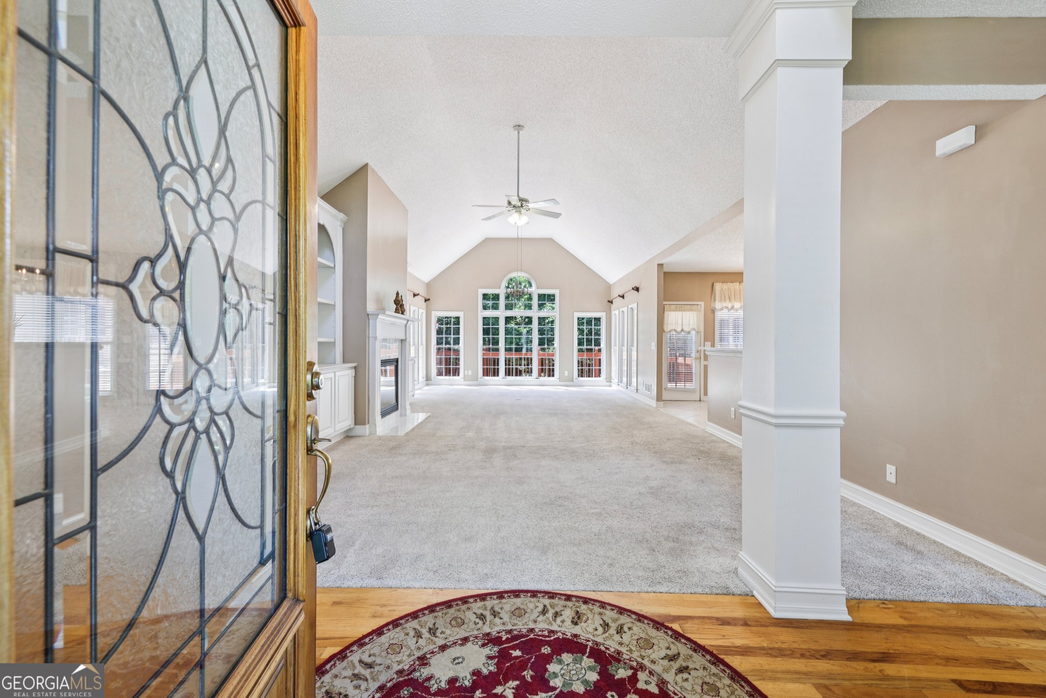 8110 Lakemont Close