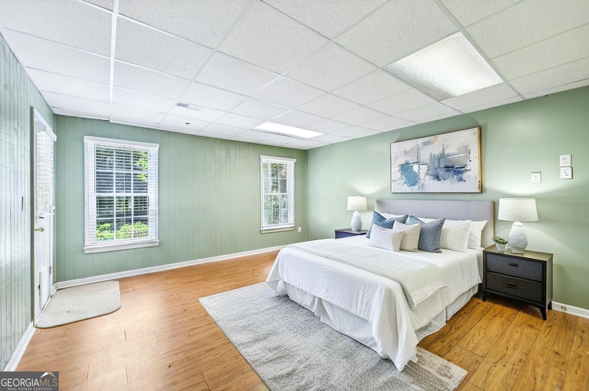 8110 Lakemont Close