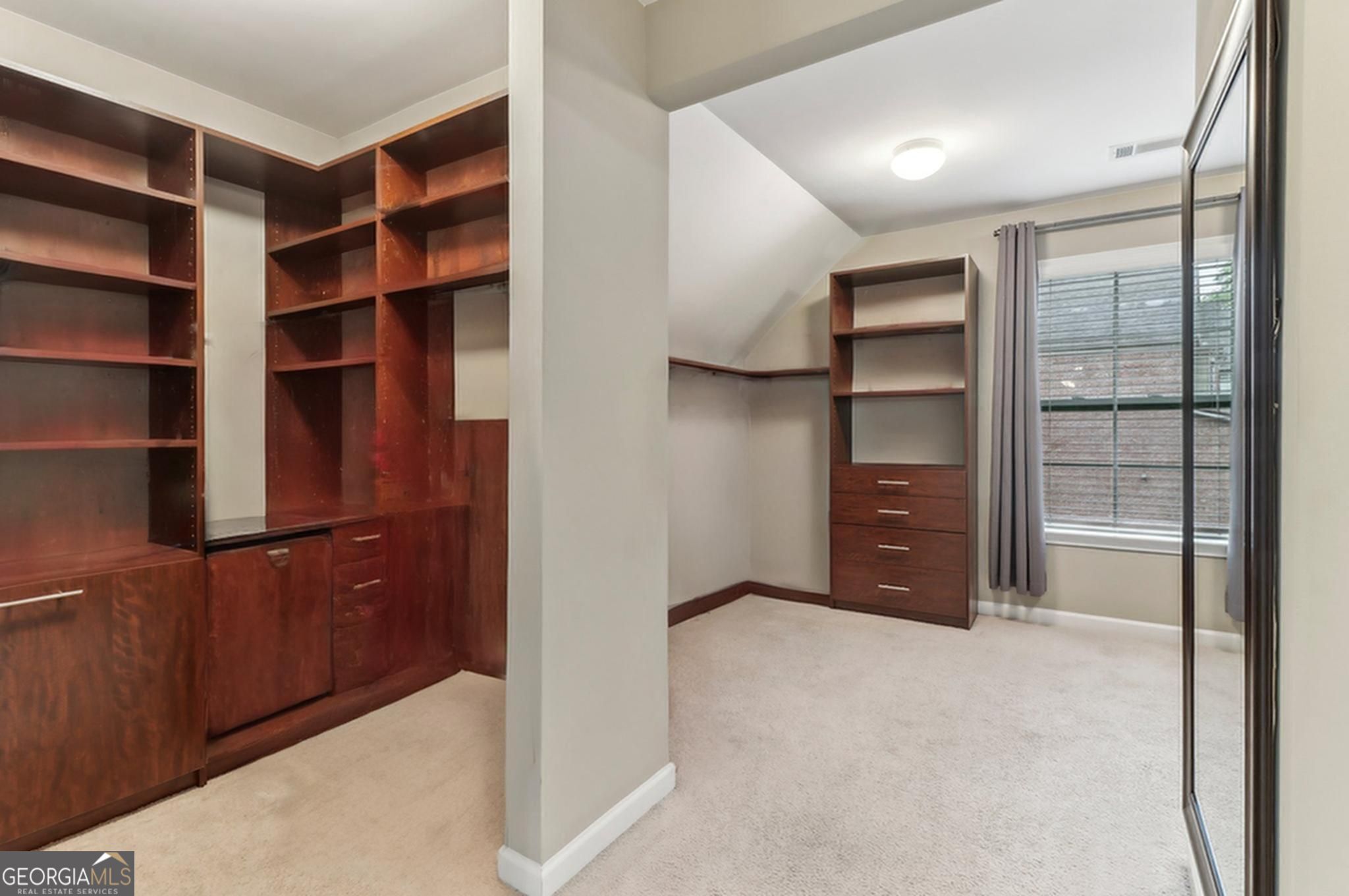 358 Nature Brook Walk SE