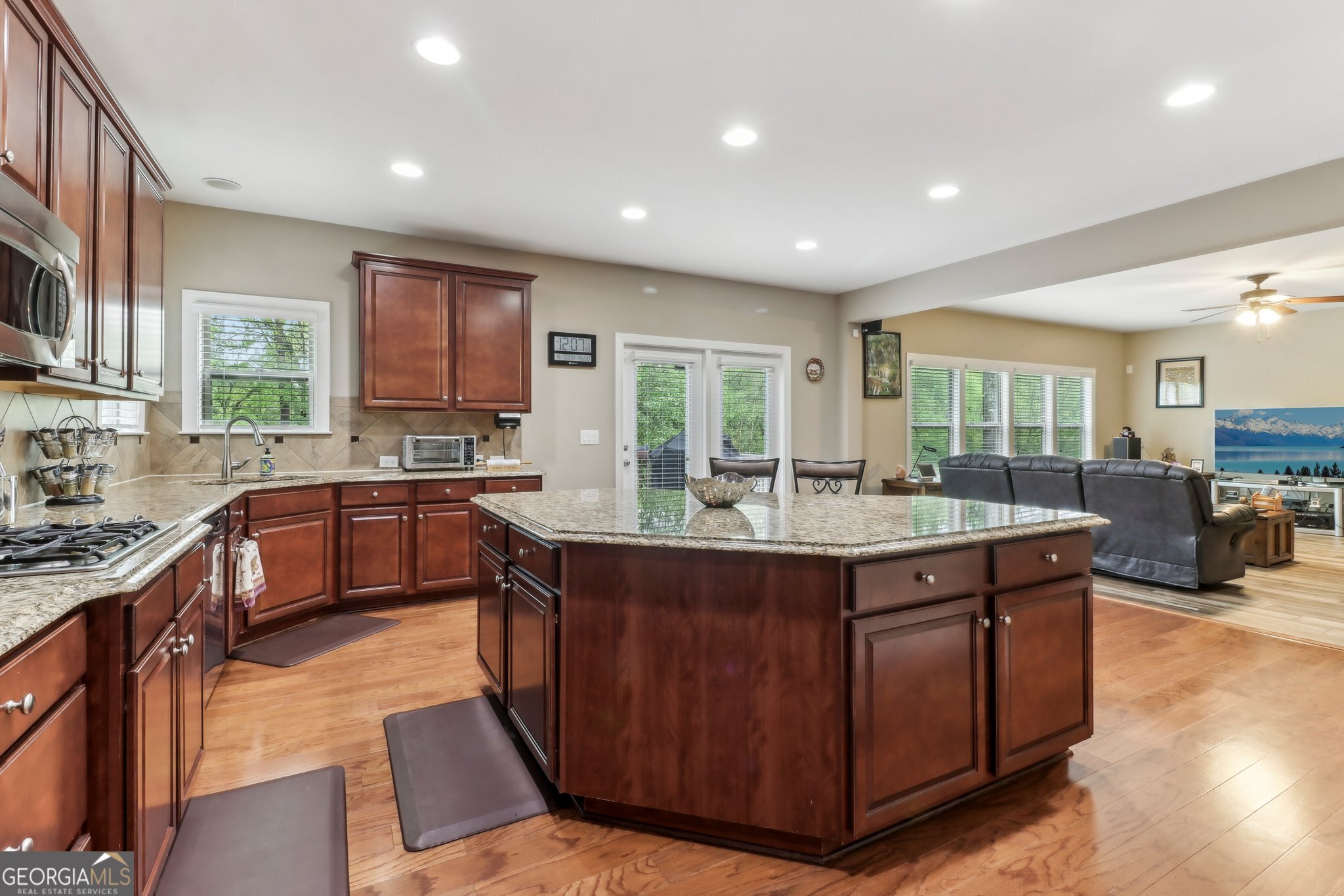 358 Nature Brook Walk SE