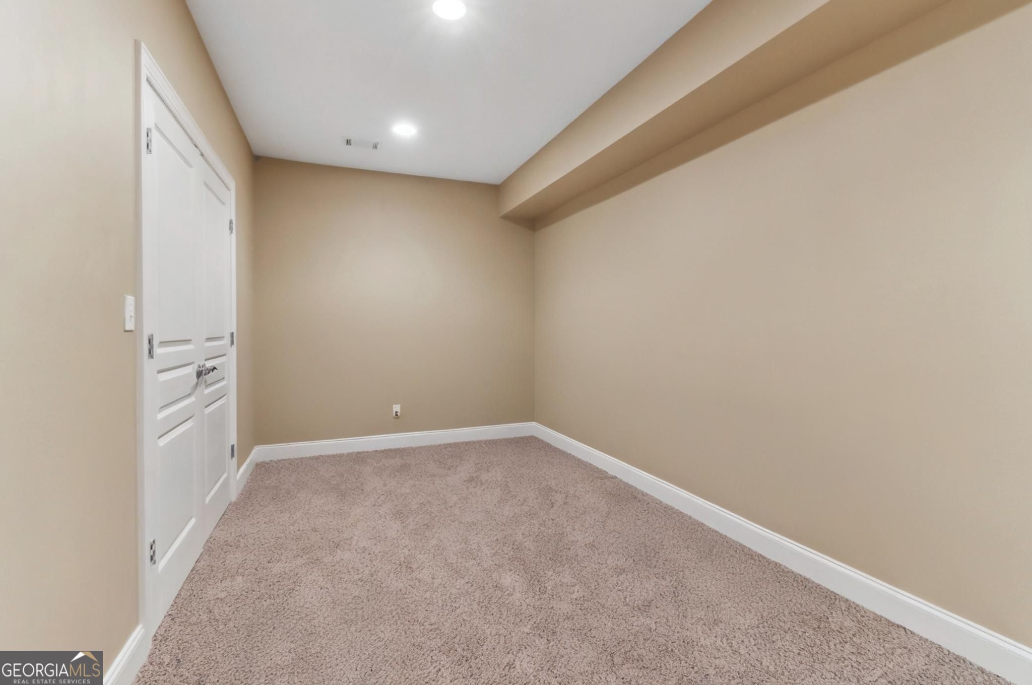 358 Nature Brook Walk SE