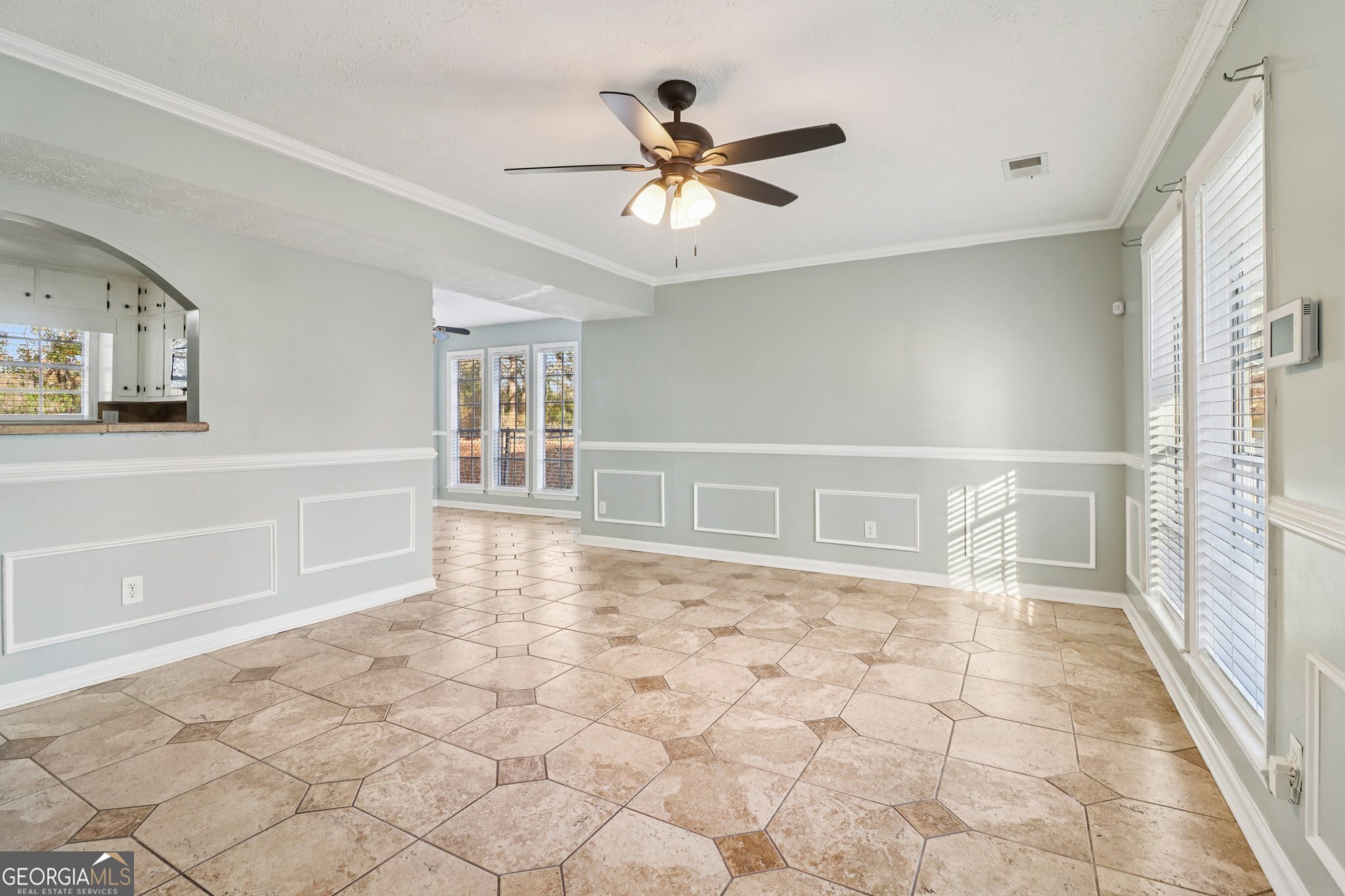 112 Rivercrest Drive