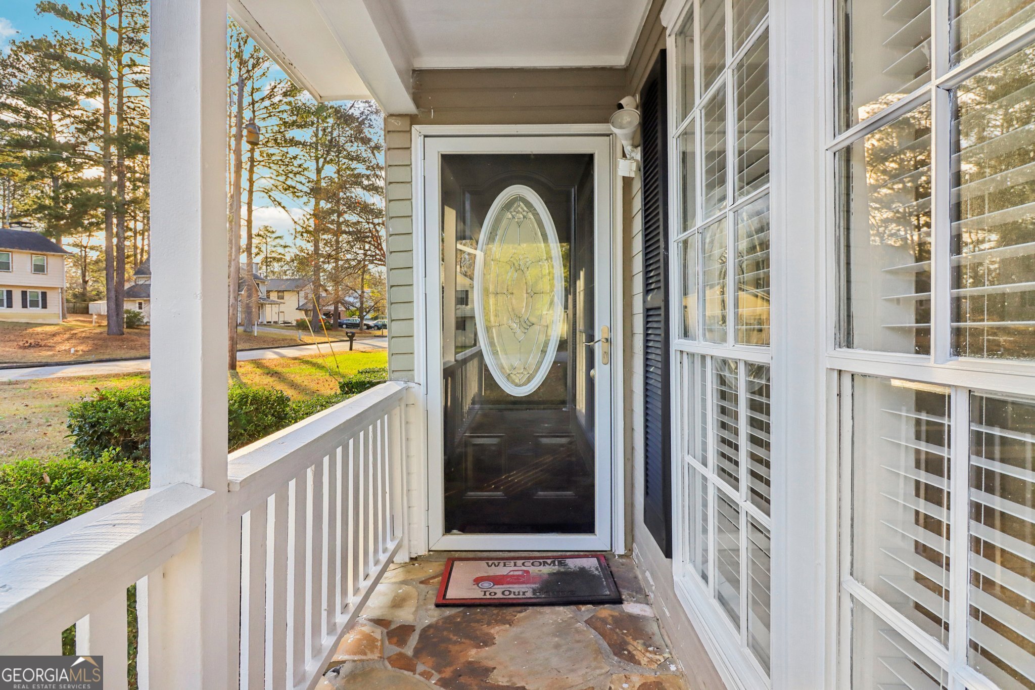 112 Rivercrest Drive