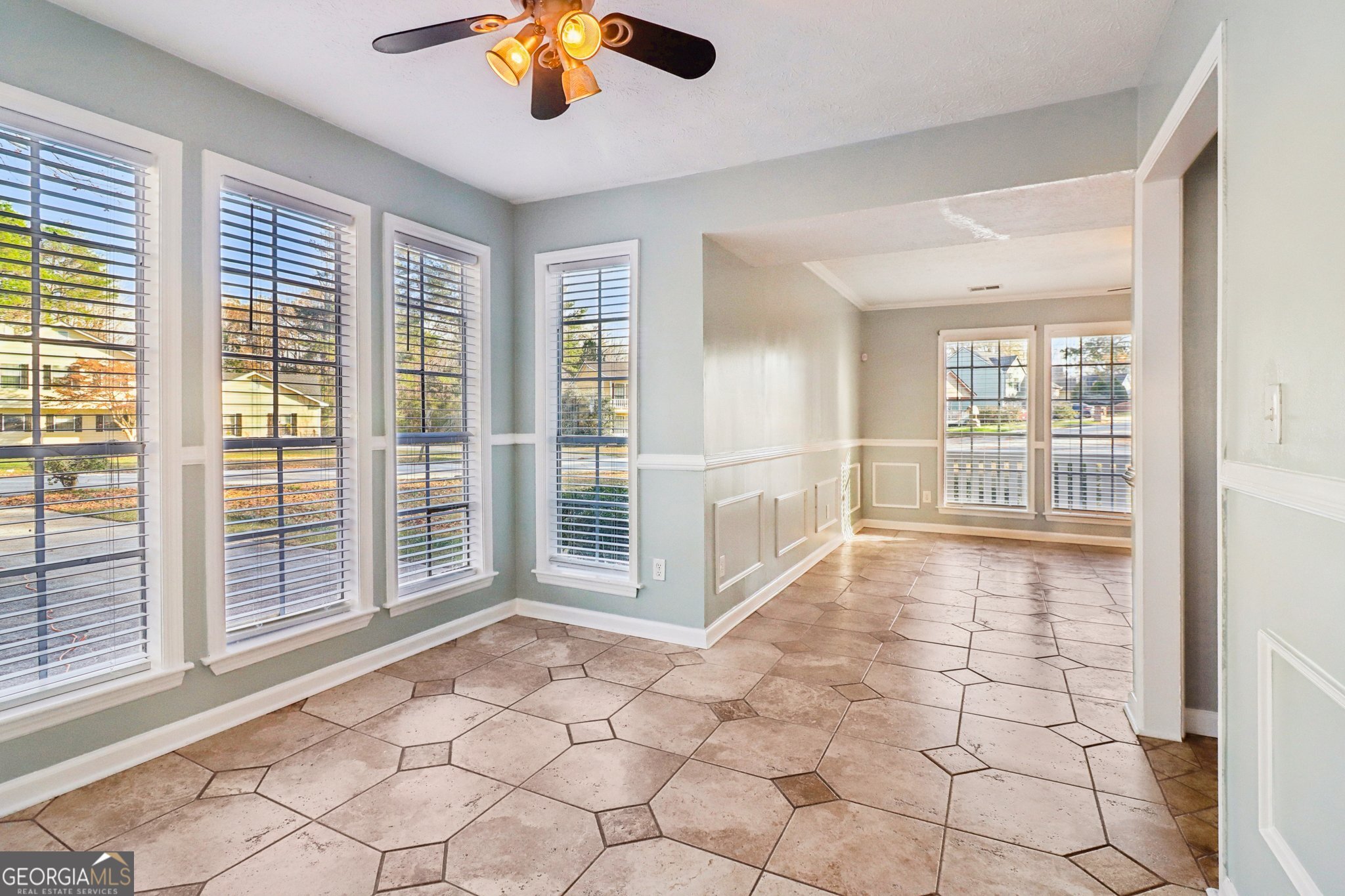 112 Rivercrest Drive