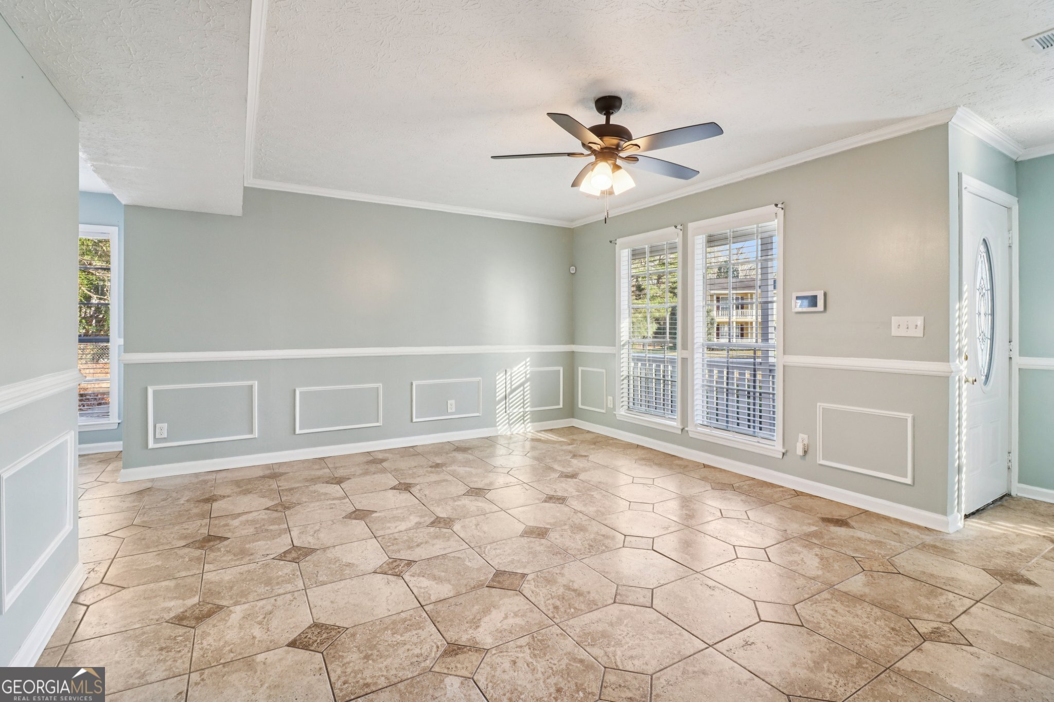 112 Rivercrest Drive