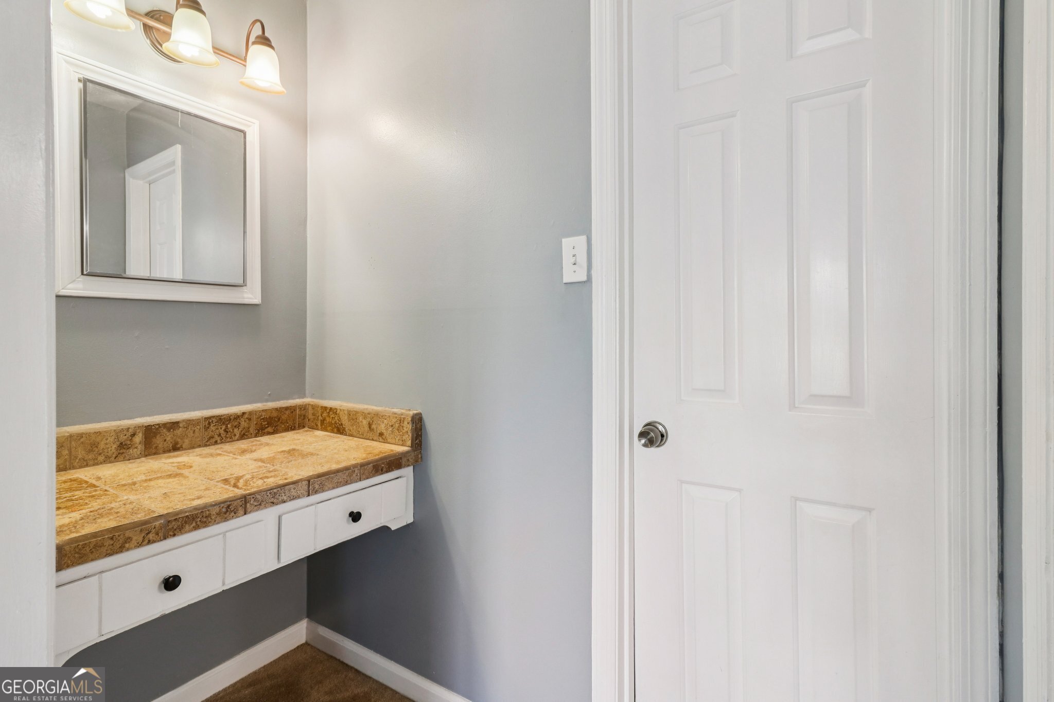 112 Rivercrest Drive