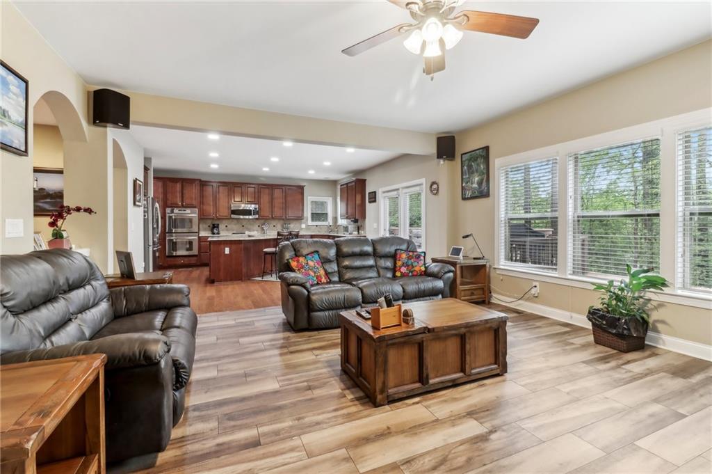 358 Nature Brook Walk SE