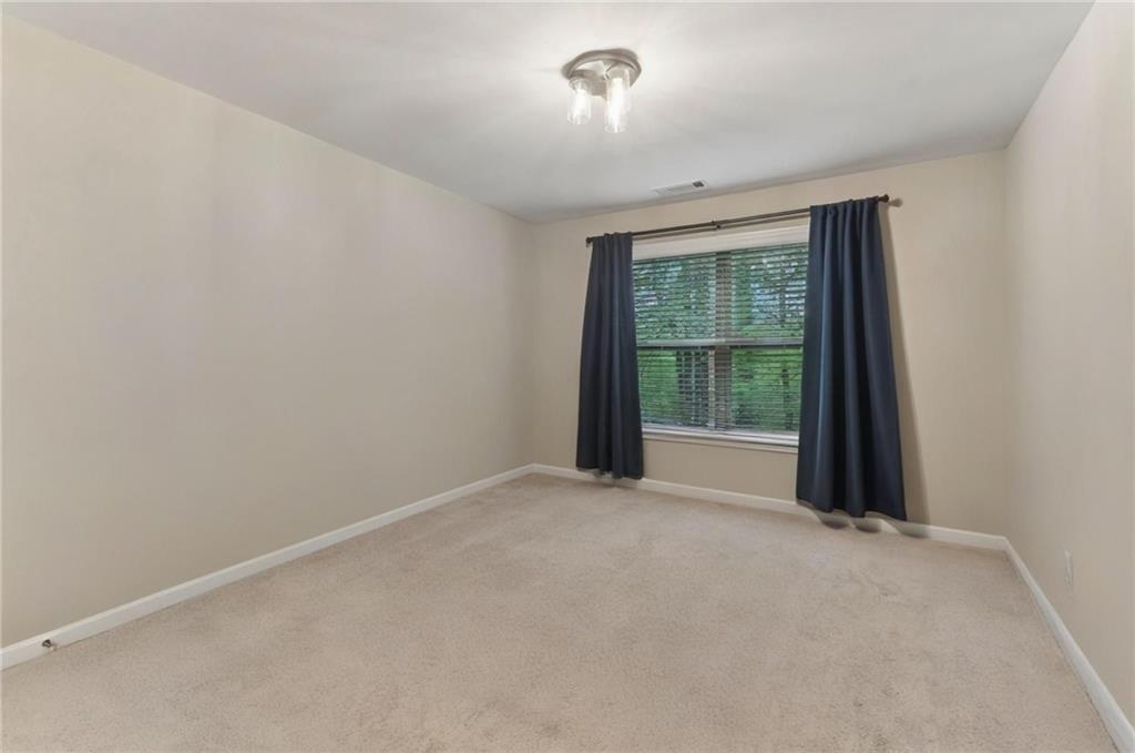 358 Nature Brook Walk SE