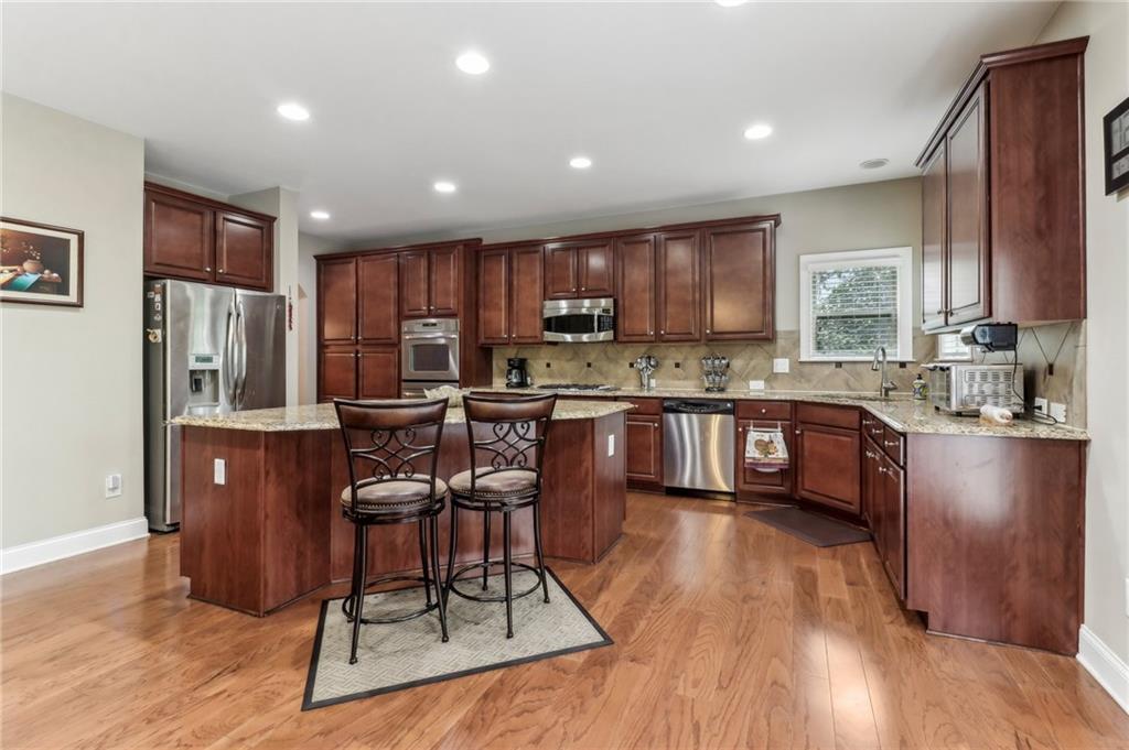 358 Nature Brook Walk SE