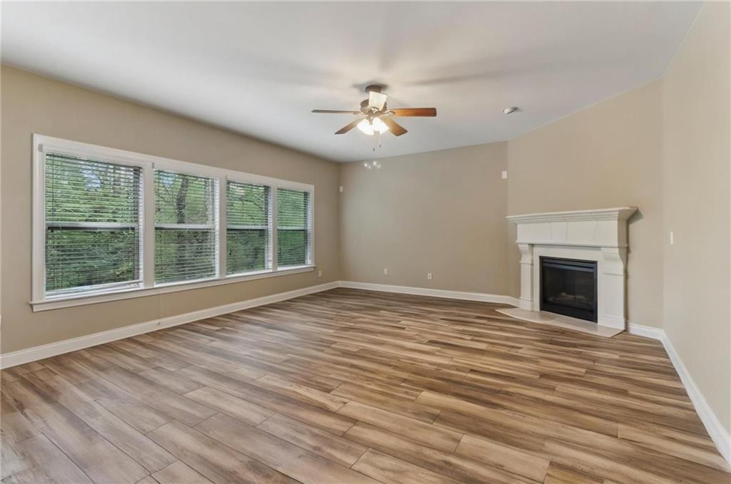 358 Nature Brook Walk SE