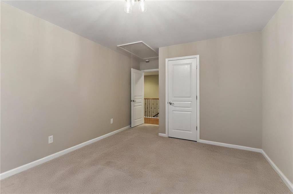 358 Nature Brook Walk SE