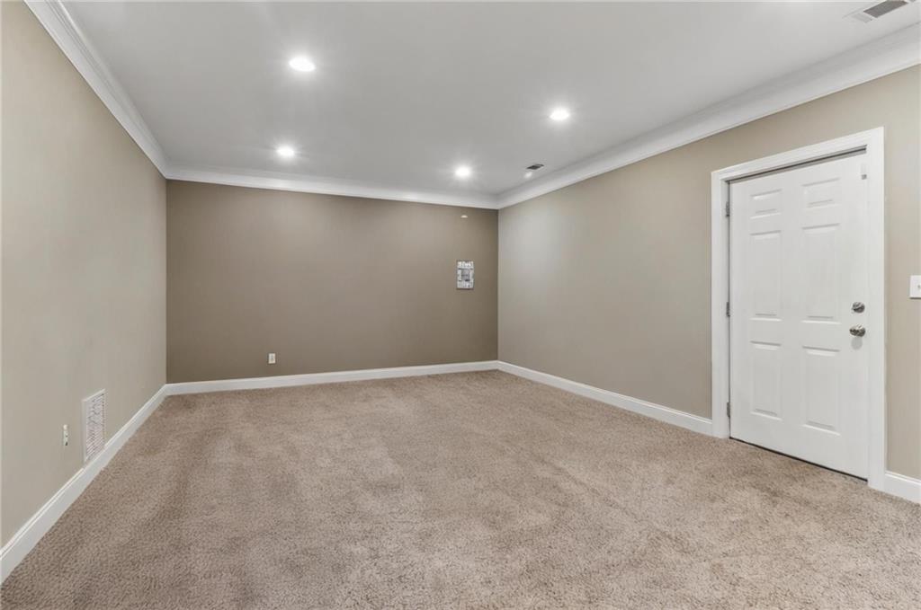 358 Nature Brook Walk SE