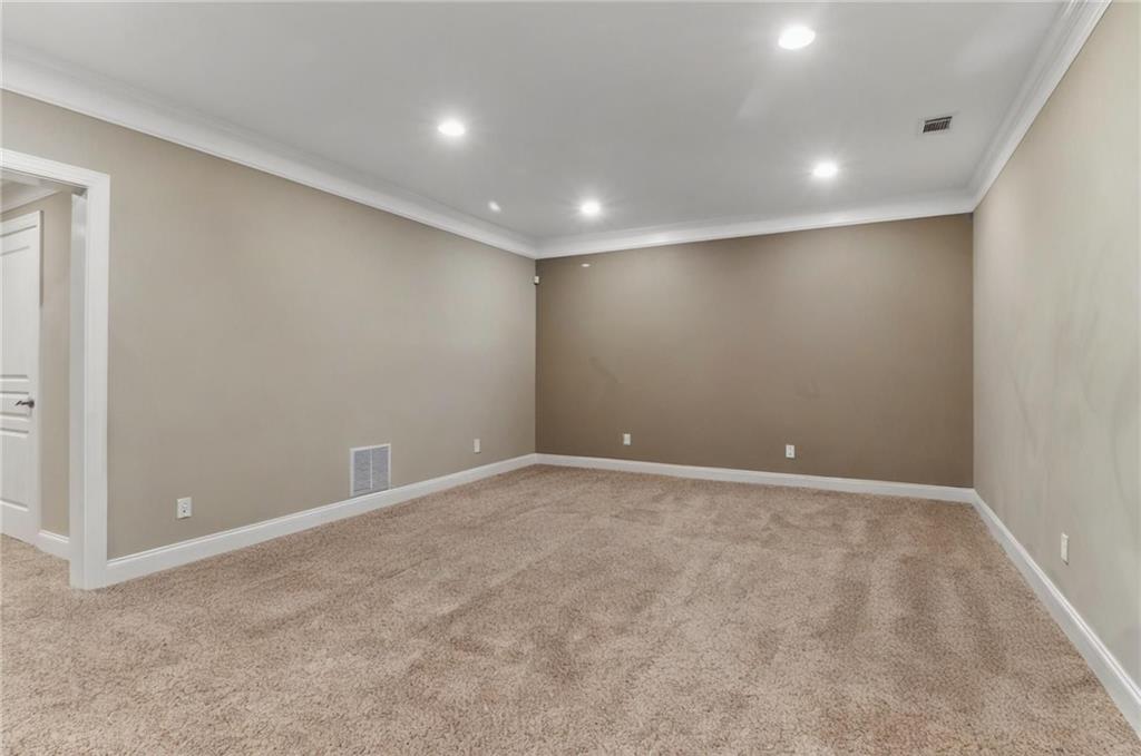 358 Nature Brook Walk SE