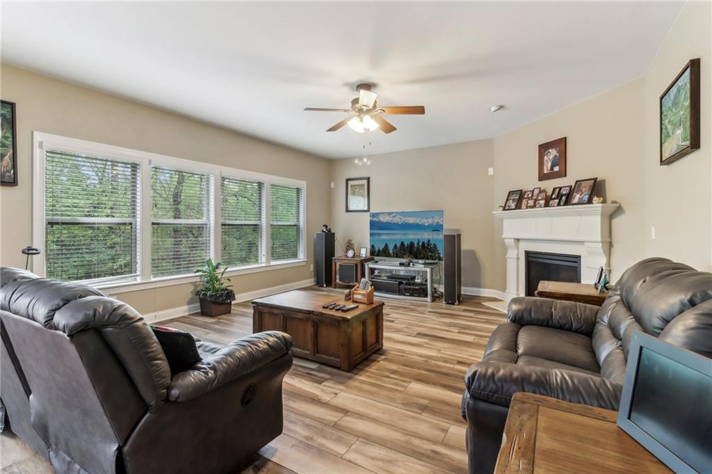 358 Nature Brook Walk SE