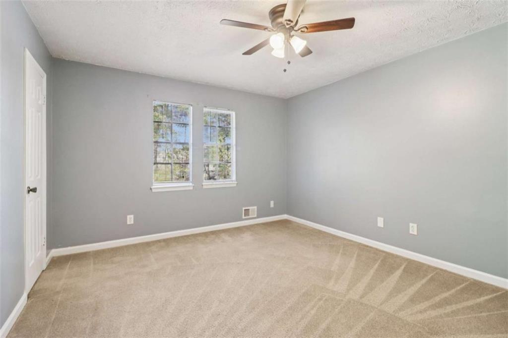 112 Rivercrest Drive