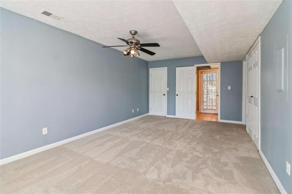 112 Rivercrest Drive