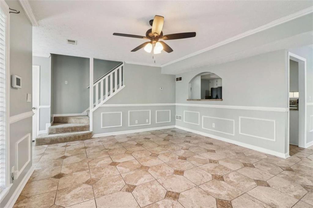 112 Rivercrest Drive