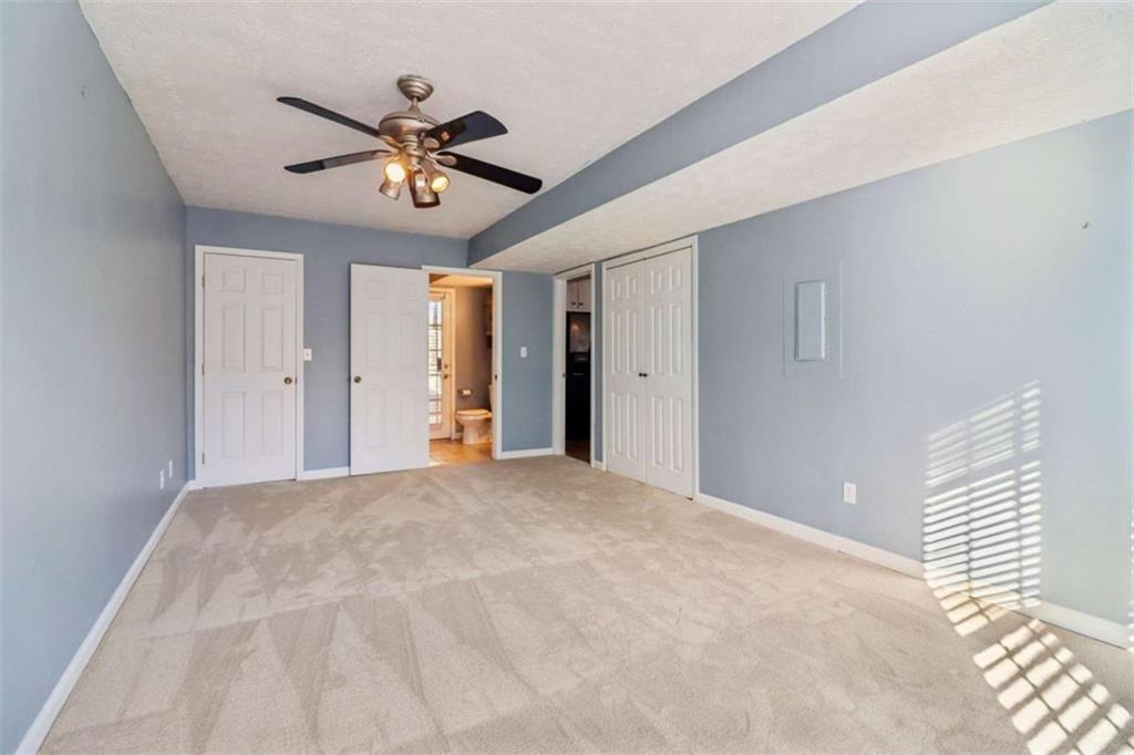 112 Rivercrest Drive