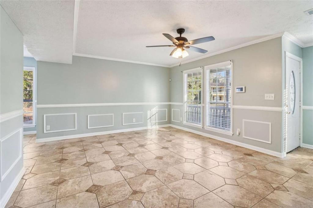 112 Rivercrest Drive