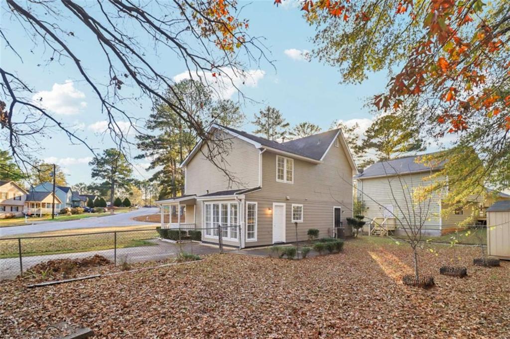 112 Rivercrest Drive