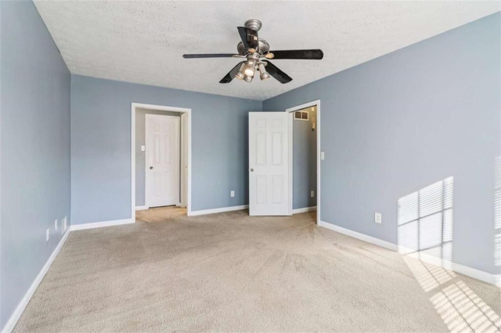 112 Rivercrest Drive