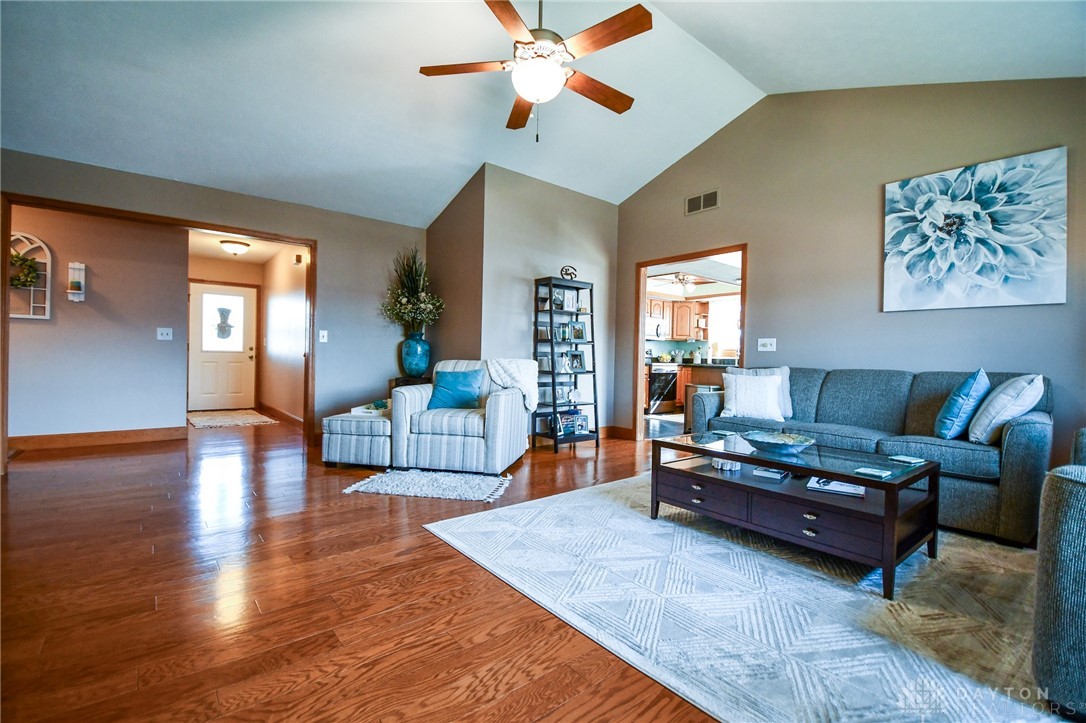 903 Saint Leonards Lane