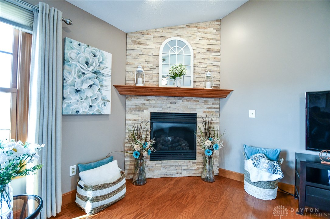 903 Saint Leonards Lane