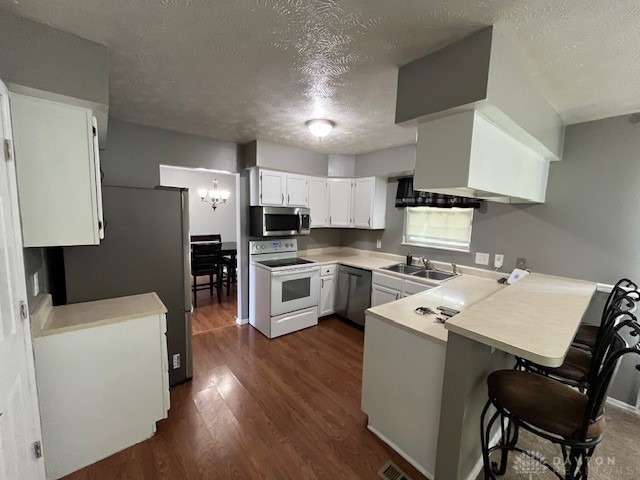 815 Olde Farm Court