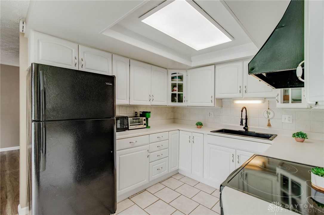 2634 S Kings Arms Circle