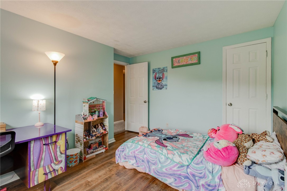 2634 S Kings Arms Circle
