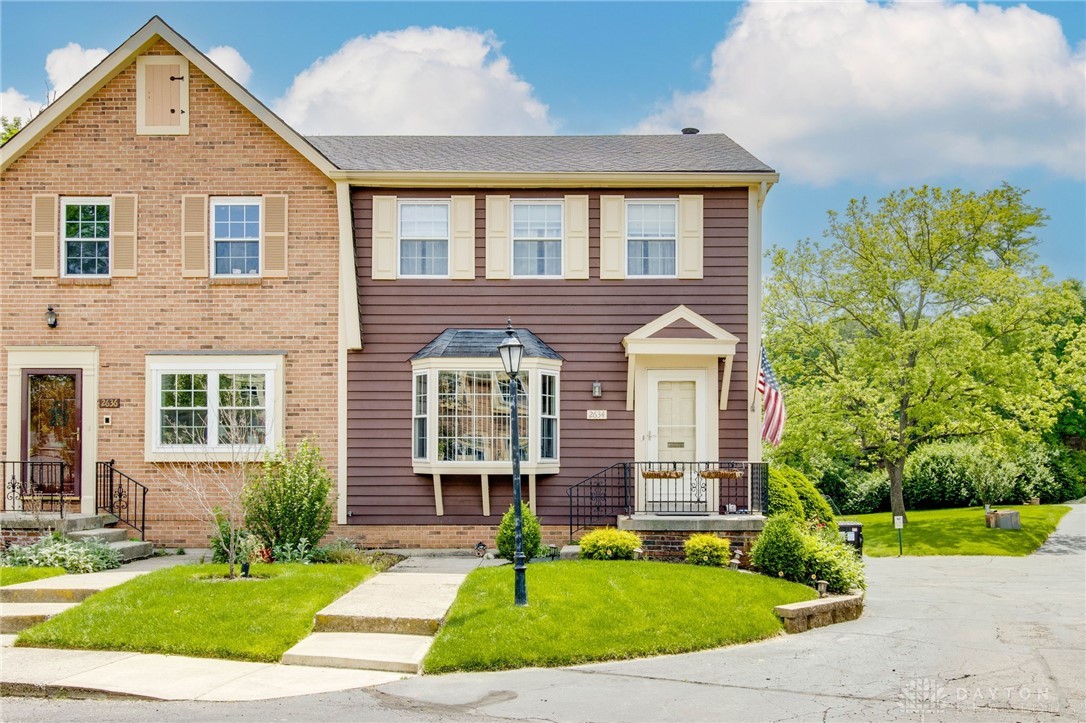 2634 S Kings Arms Circle