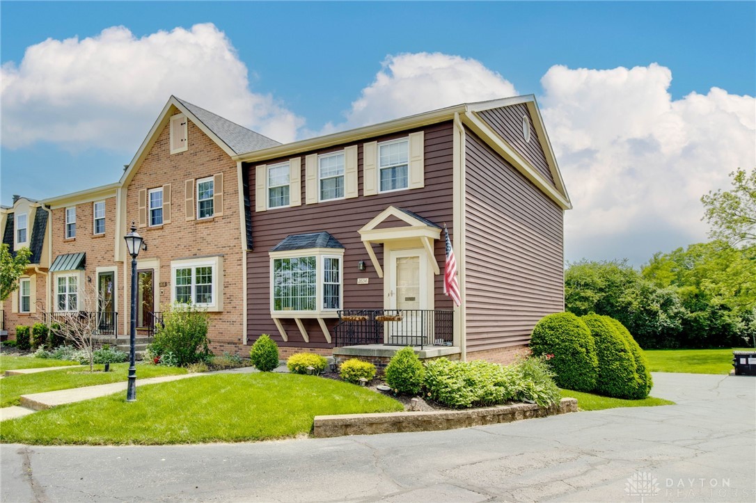 2634 S Kings Arms Circle