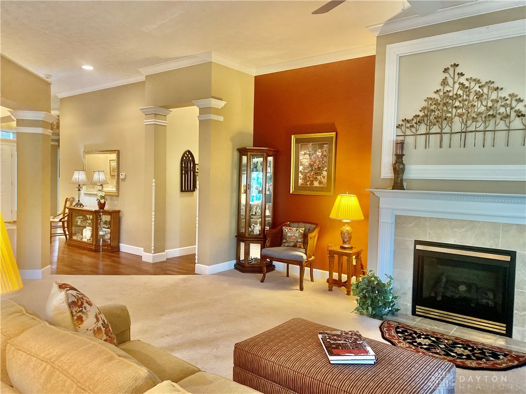 9761 Rose Petal Drive