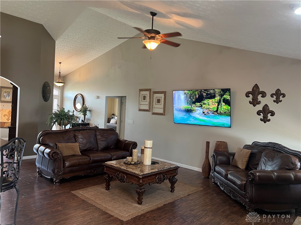 5215 Sweetleaf Drive