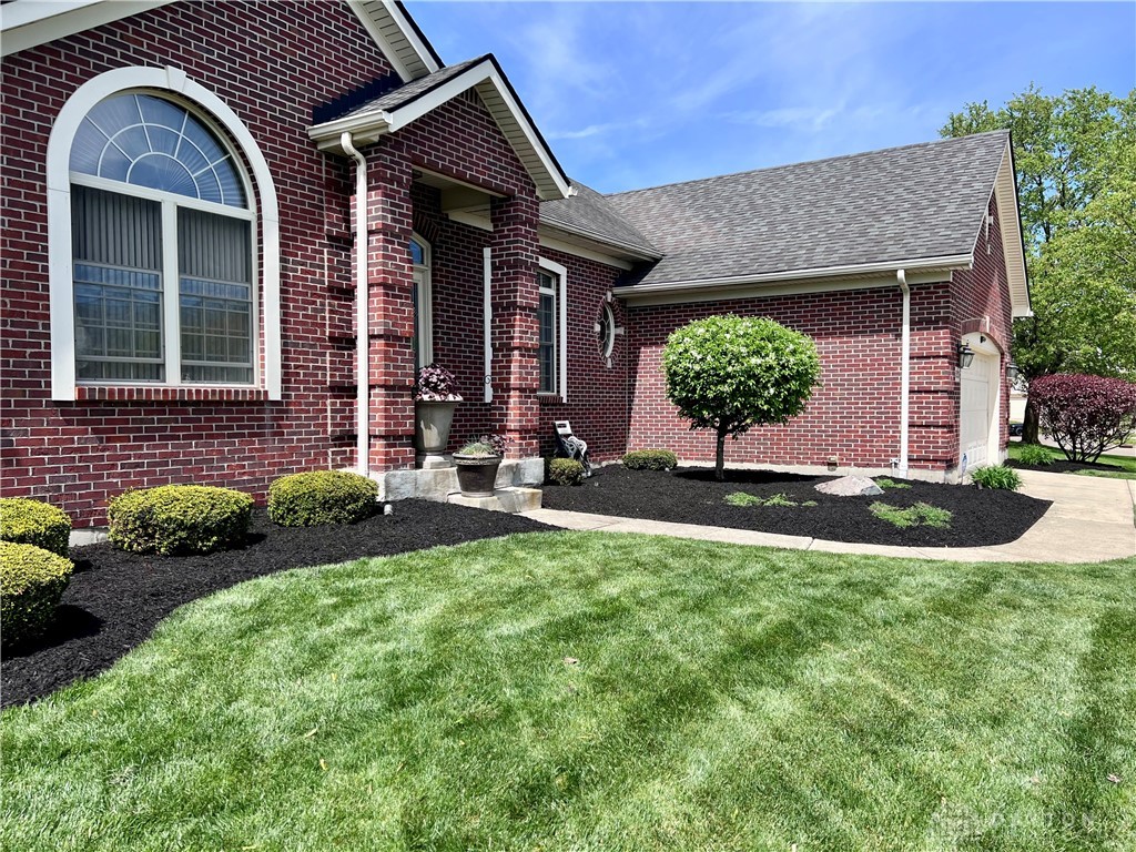 5215 Sweetleaf Drive