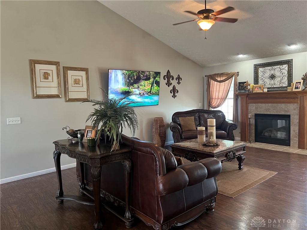 5215 Sweetleaf Drive