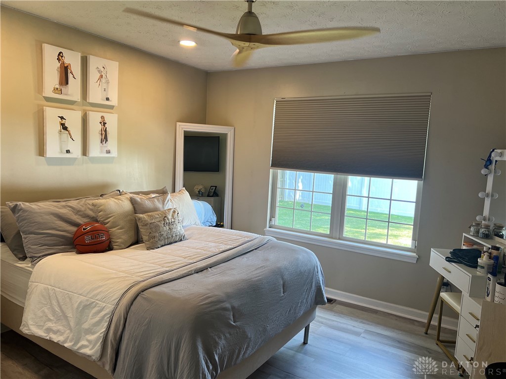 5215 Sweetleaf Drive
