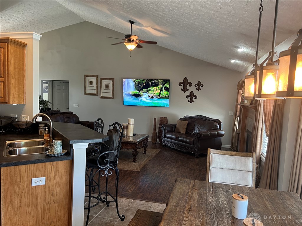 5215 Sweetleaf Drive