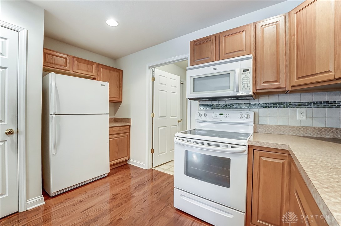 6658 Lexington Place