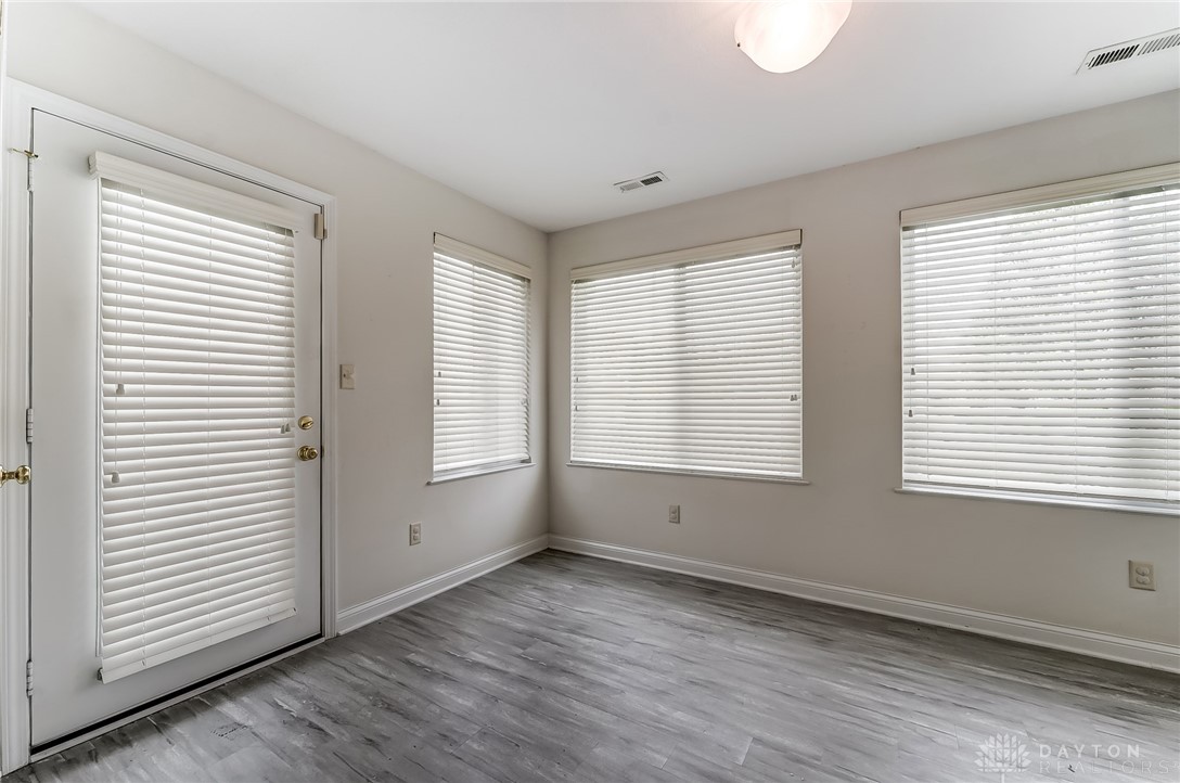 6658 Lexington Place