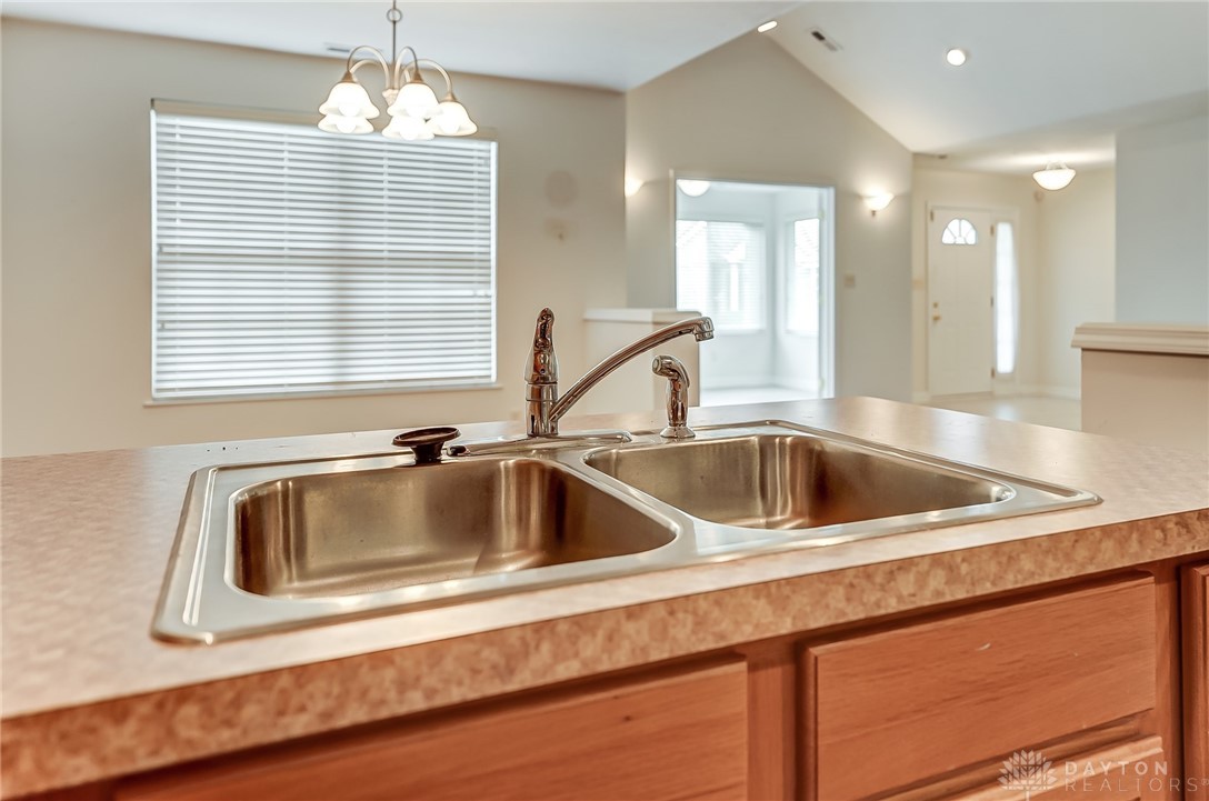 6658 Lexington Place