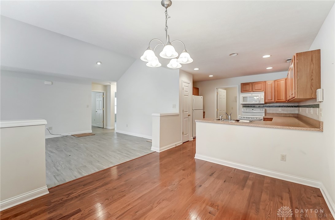 6658 Lexington Place