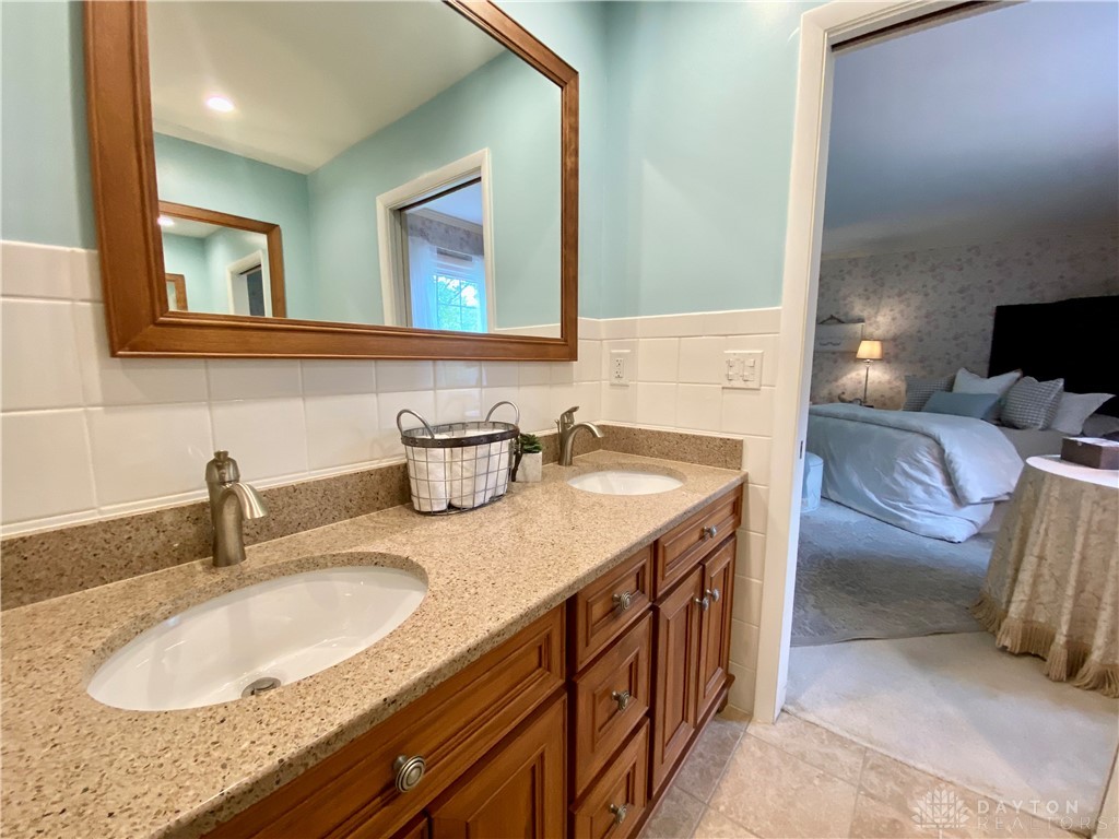 2270 Fiesta Drive