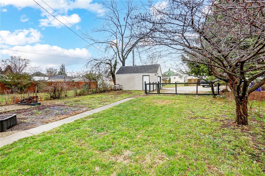 29 Lutz Avenue