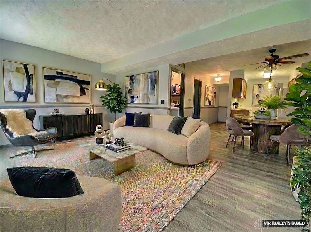 635 Kitrina Avenue B