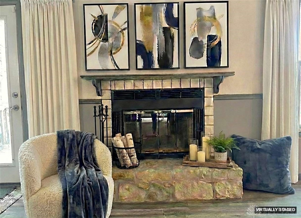 635 Kitrina Avenue B