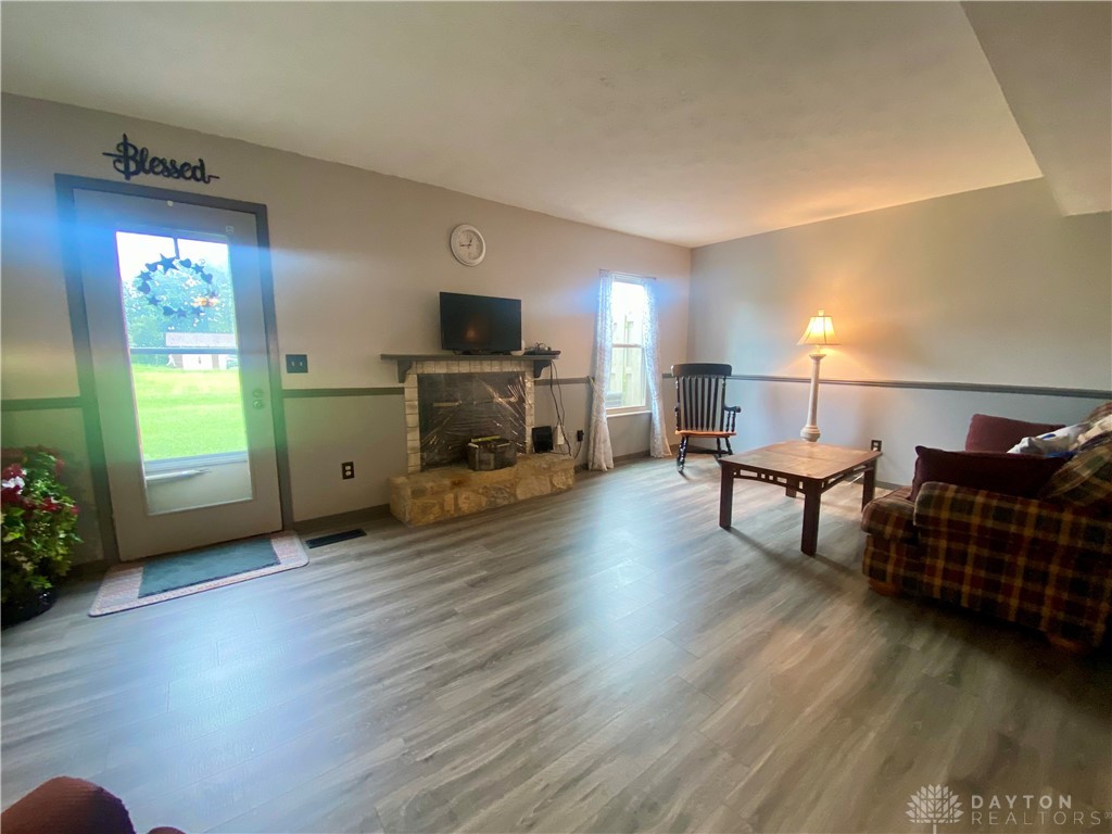 635 Kitrina Avenue B