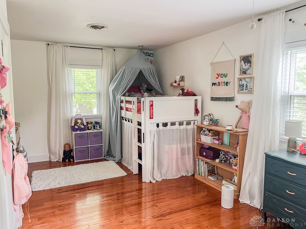 1110 E Main Street
