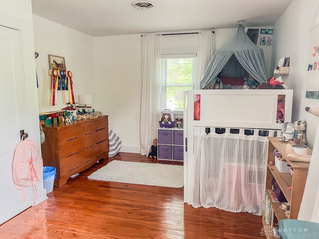 1110 E Main Street