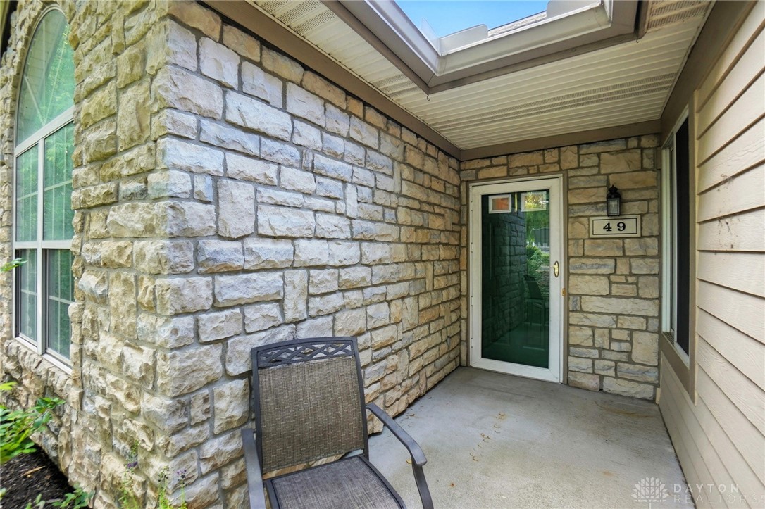 49 Villa Pointe Drive